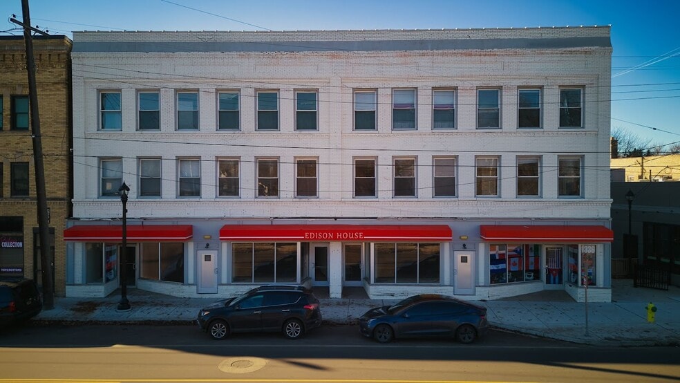 1336-1344 Portage St, Kalamazoo, MI for sale - Building Photo - Image 1 of 40