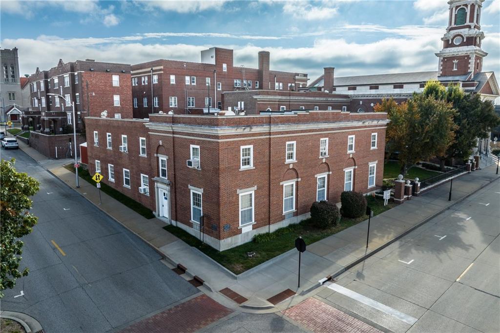 321 N 7th St, Saint Joseph, MO for sale Primary Photo- Image 1 of 1