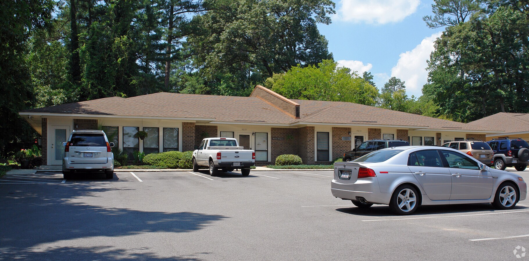 46114617 Western Blvd, Raleigh, NC 27606