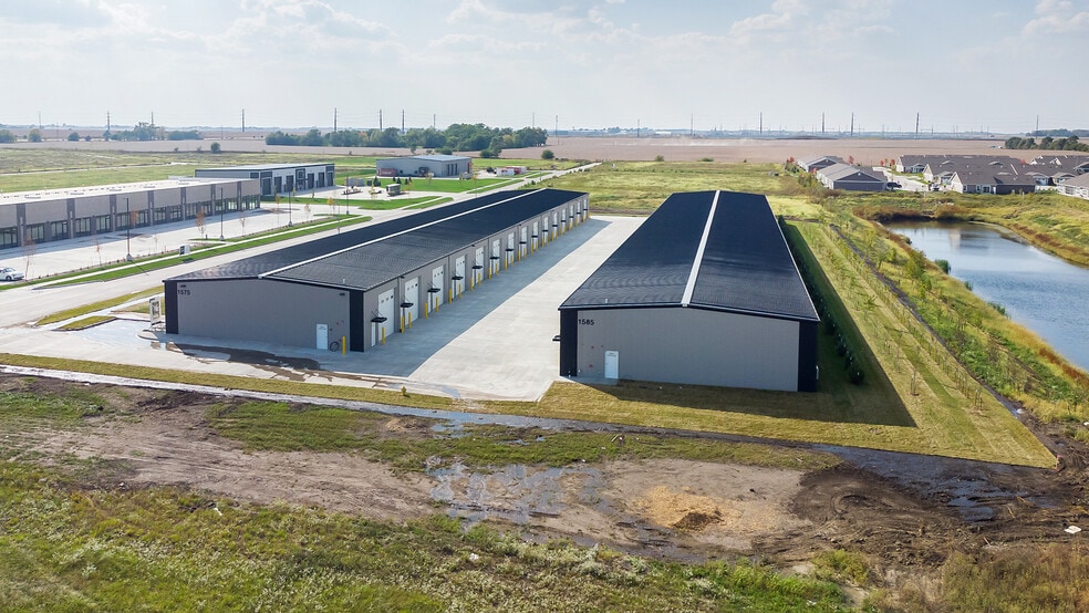 1585 NW Gettysburg Ln, Waukee, IA for lease - Building Photo - Image 3 of 26