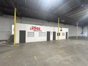 1406 Mebane St, Burlington, NC for lease Building Photo- Image 1 of 8