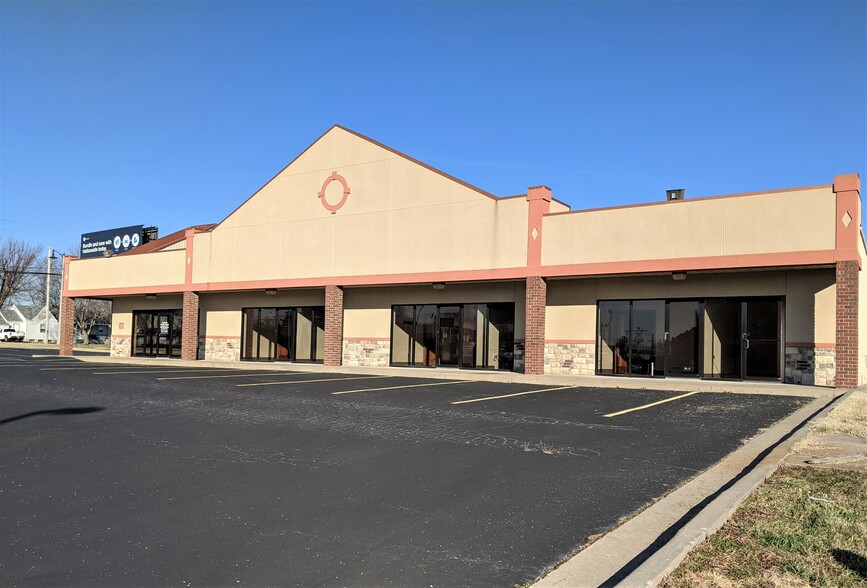 833 Howard Dr, Lebanon, MO for lease - Building Photo - Image 2 of 6