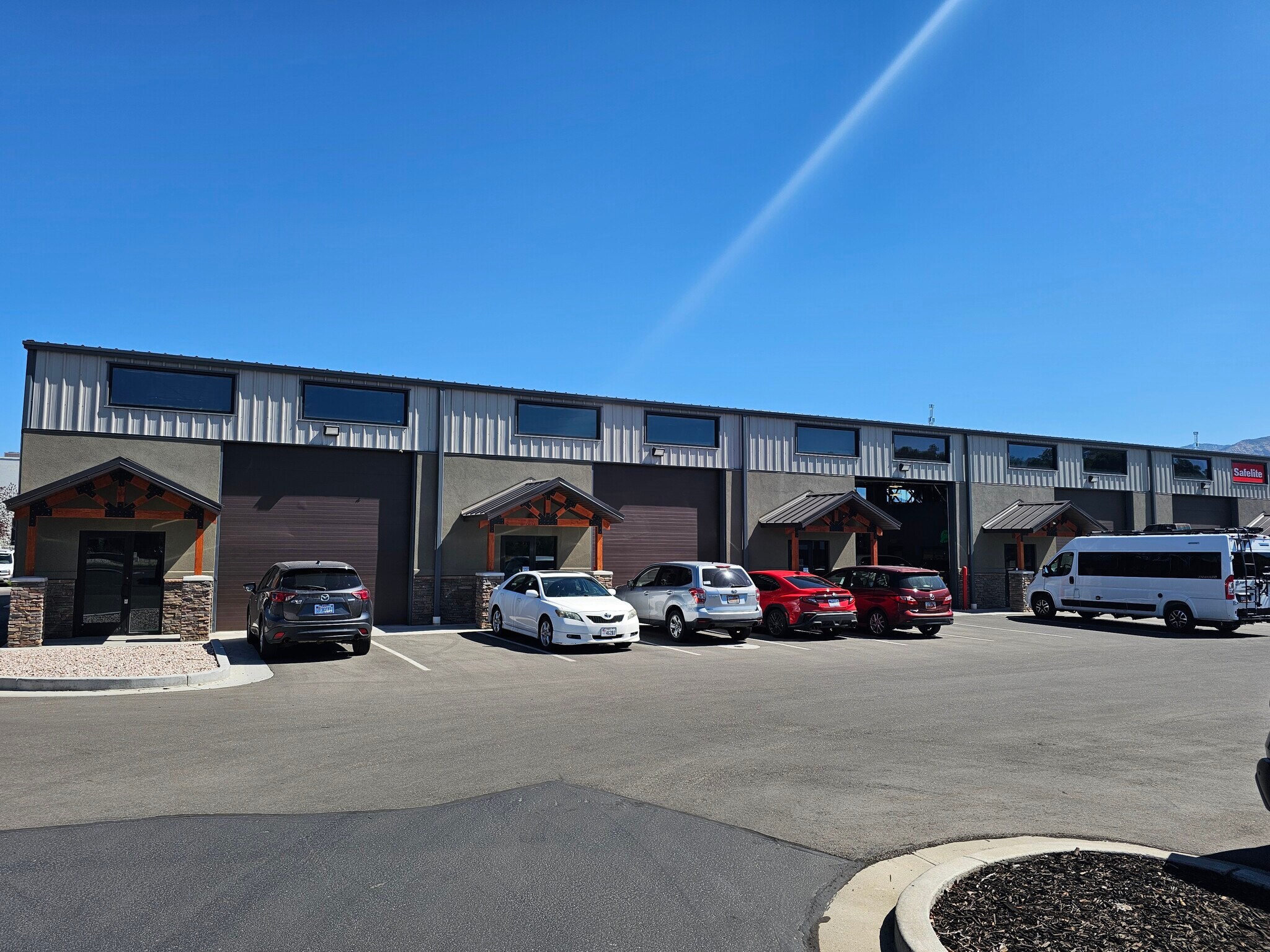 760 S River Park Dr, Riverdale, UT for lease Building Photo- Image 1 of 4