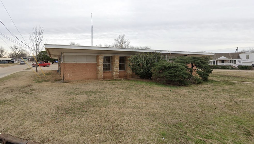 801-809 NW Pershing Dr, Lawton, OK for sale - Building Photo - Image 2 of 39
