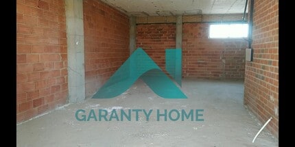 Retail in Cáceres, Cáceres for lease Interior Photo- Image 2 of 3