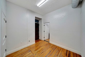 6350-6356 Van Nuys Blvd, Van Nuys, CA for lease Building Photo- Image 2 of 4