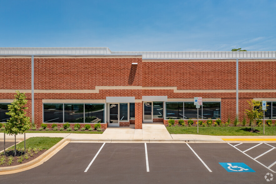 4714 Arcadia Dr, Frederick, MD for lease - Building Photo - Image 3 of 11