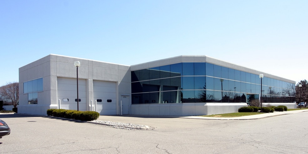 5401 Gateway Ctr, Flint, MI for lease - Other - Image 2 of 7