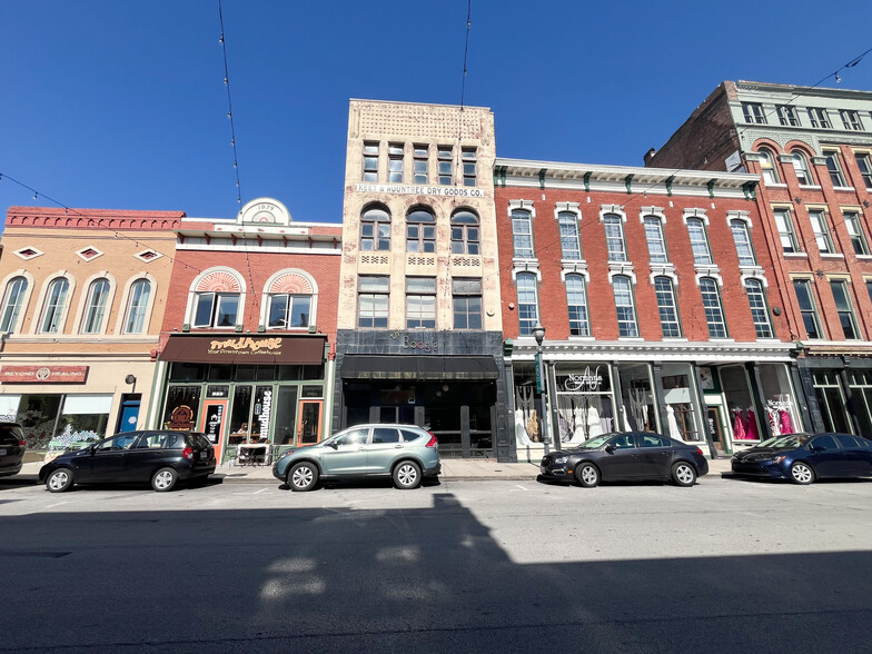 321 South Ave, Springfield, MO for sale - Building Photo - Image 3 of 11