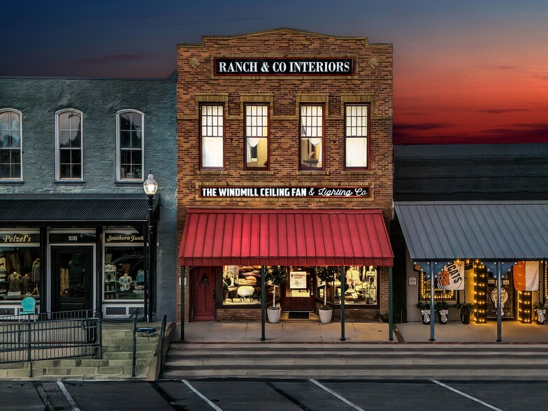 106 W Main St, Pilot Point, TX for sale - Building Photo - Image 2 of 95