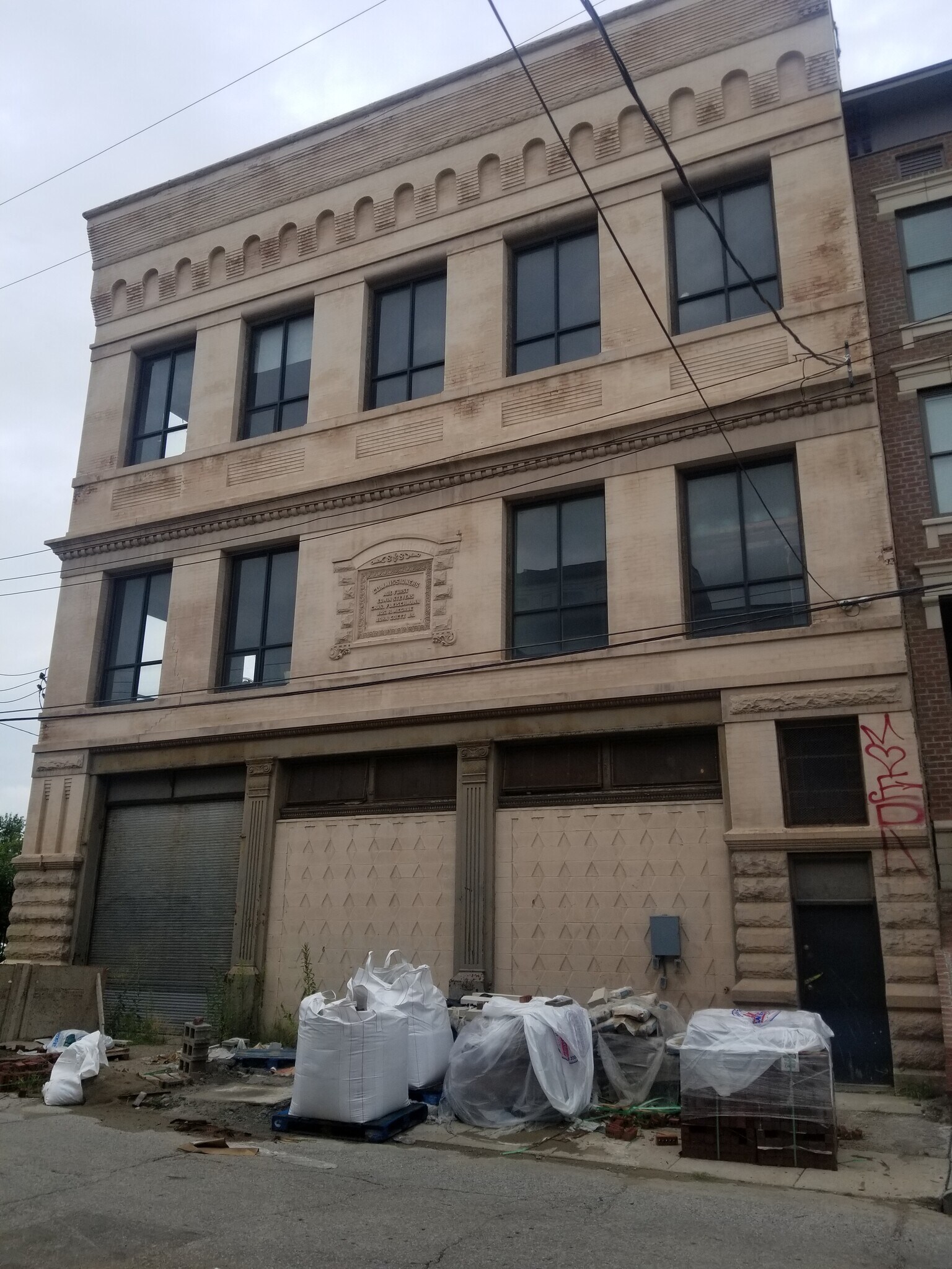 222 W 15th St, Cincinnati, OH for sale Building Photo- Image 1 of 1