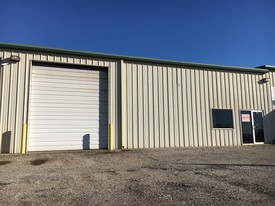 850 Blue Mound W - Warehouse