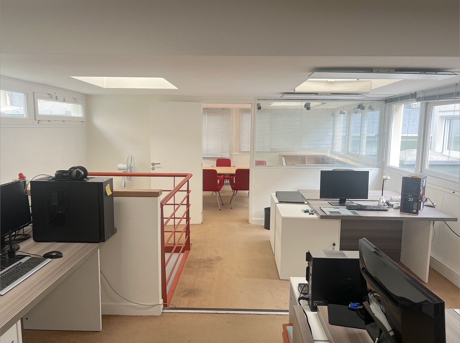 32 Rue Des Volontaires, Paris for sale Building Photo- Image 1 of 16