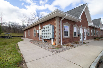 95 Canal Landing Blvd, Rochester, NY for lease Building Photo- Image 1 of 13