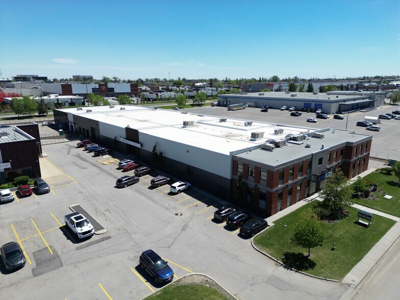 5716 1st St SE, Calgary, AB for lease - Building Photo - Image 1 of 4