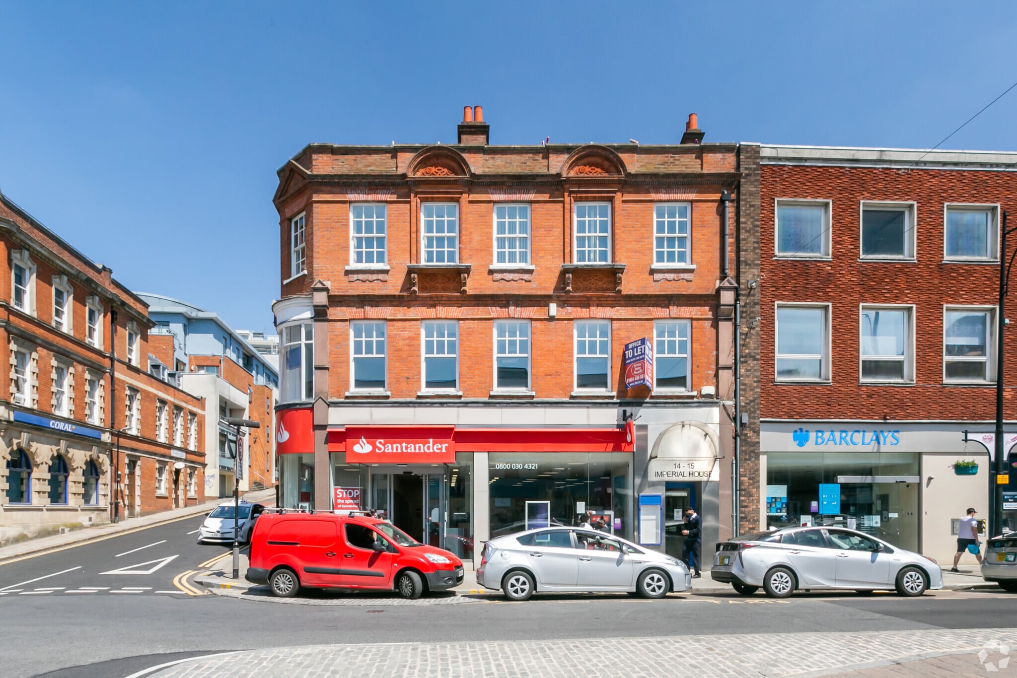 14-15 High St, High Wycombe for sale Primary Photo- Image 1 of 1