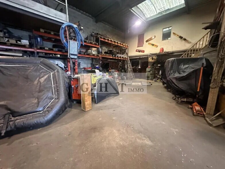 Industrial in Alfortville for sale - Interior Photo - Image 2 of 9