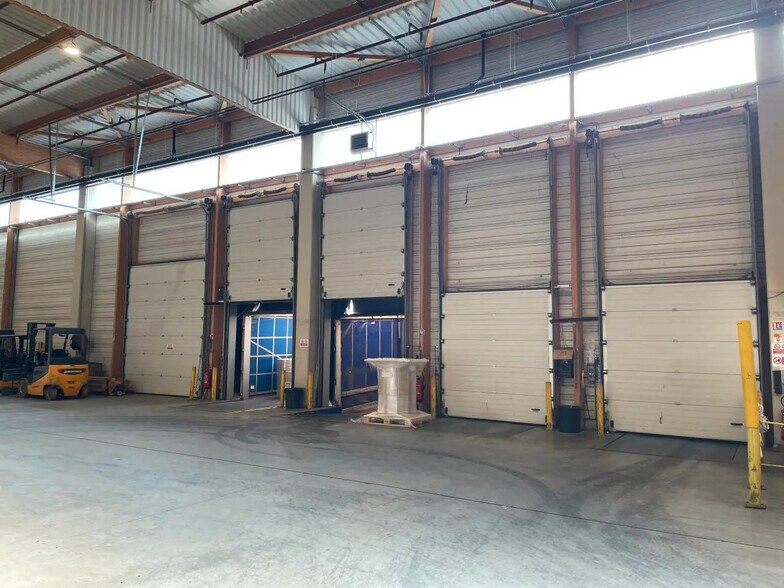 Flex in Saint-Geours-de-Maremne for sale - Building Photo - Image 1 of 13