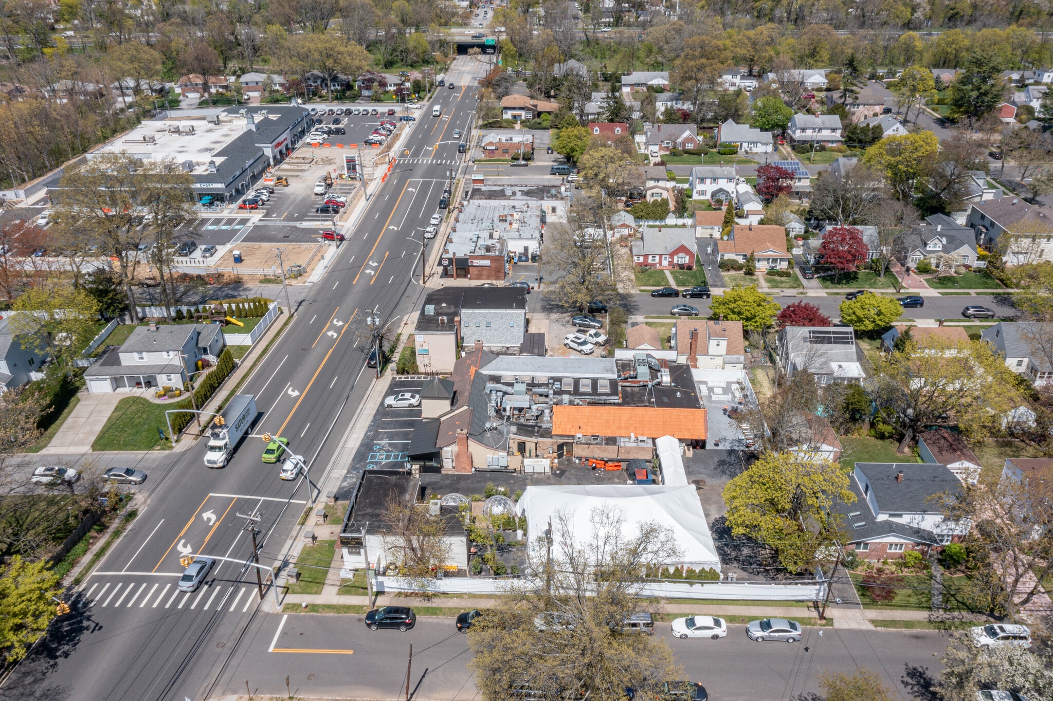 386388 Willis Ave, Roslyn Heights, NY 11577 Rare Long Island NNN