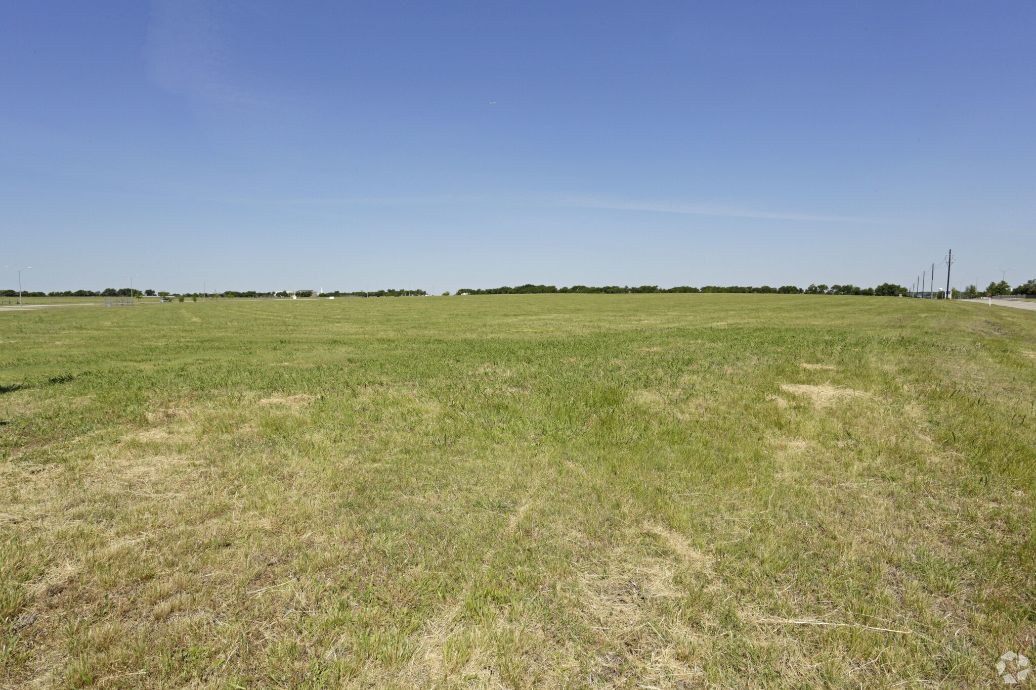 354 Matlock Rd, Mansfield, TX for sale Primary Photo- Image 1 of 1