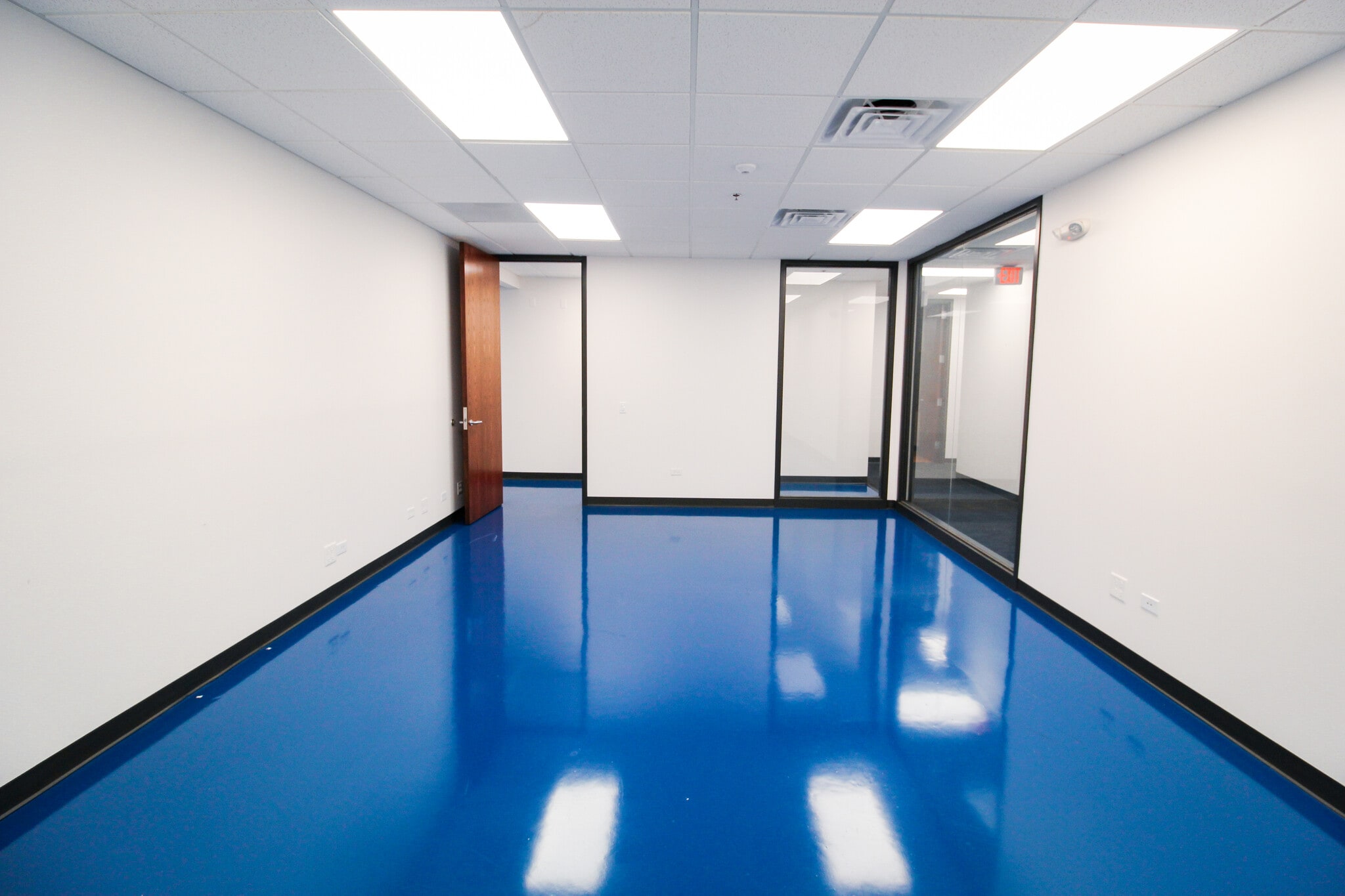 1551-1555 Bond St, Naperville, IL for sale Interior Photo- Image 1 of 3