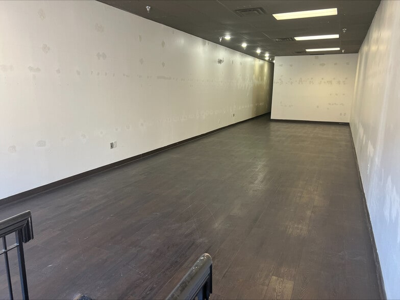 25 3rd St NW, Winter Haven, FL for lease - Building Photo - Image 2 of 5