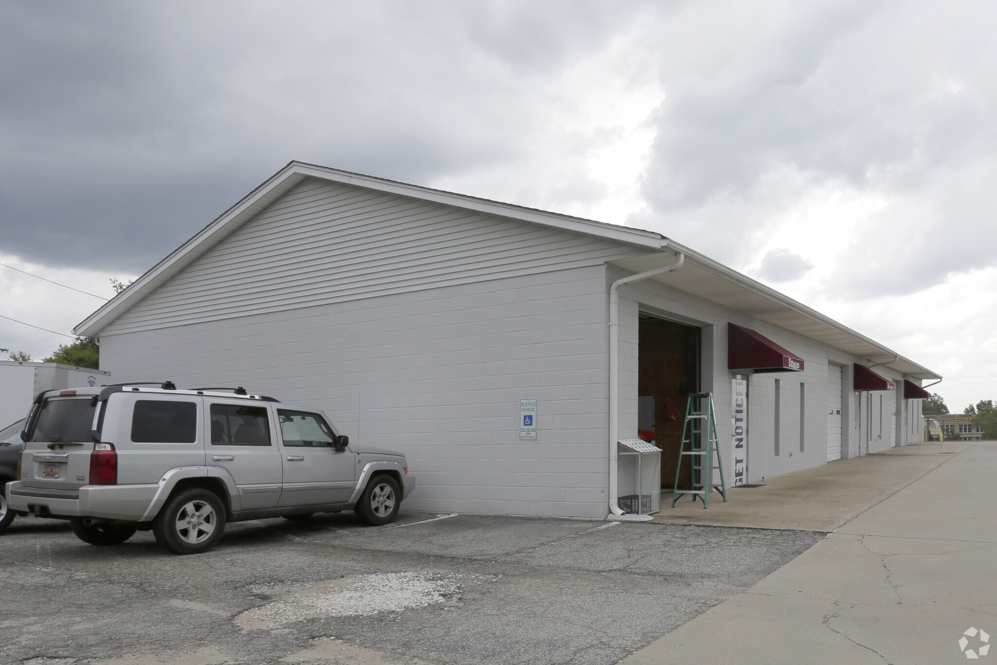 115 Conway Dr, Greer, SC for sale Primary Photo- Image 1 of 1