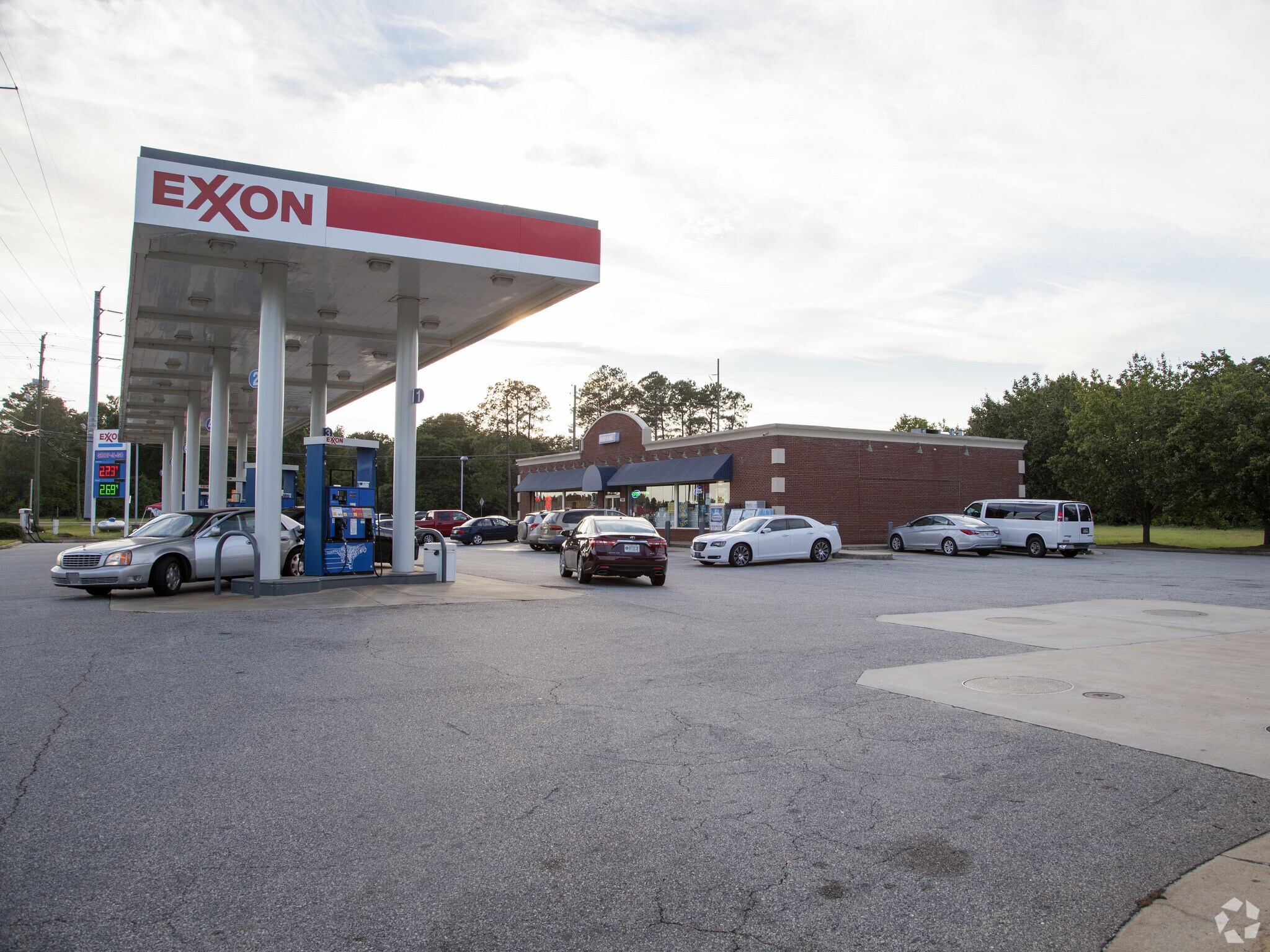 1882 Russell Pky, Warner Robins, GA for sale Primary Photo- Image 1 of 1