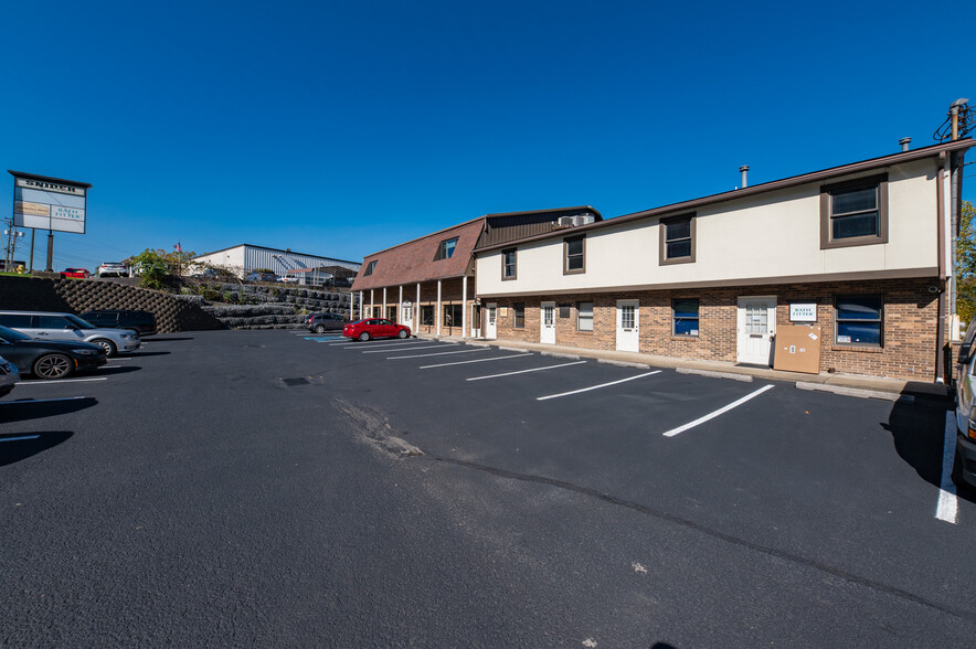 193 Greenbag Rd, Morgantown, WV for lease - Building Photo - Image 3 of 7