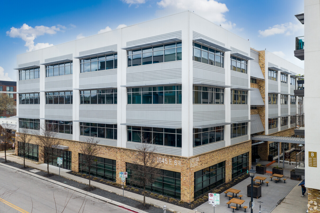 1645 E 6th St, Austin, TX 78702