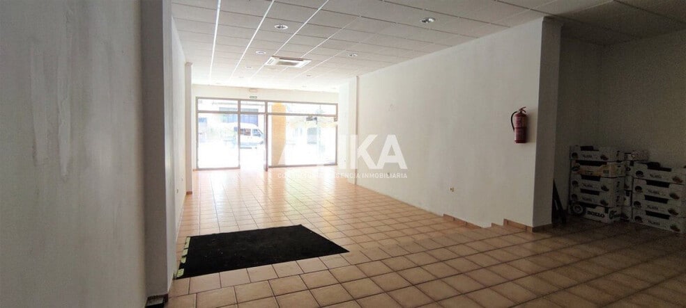 Retail in València for lease - Building Photo - Image 3 of 16