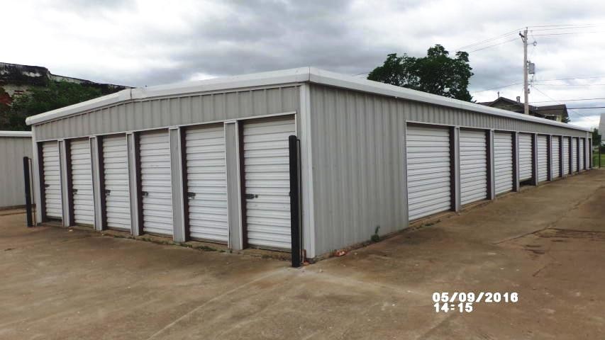 301-309 E Main St, Cushing, OK for sale - Primary Photo - Image 1 of 1