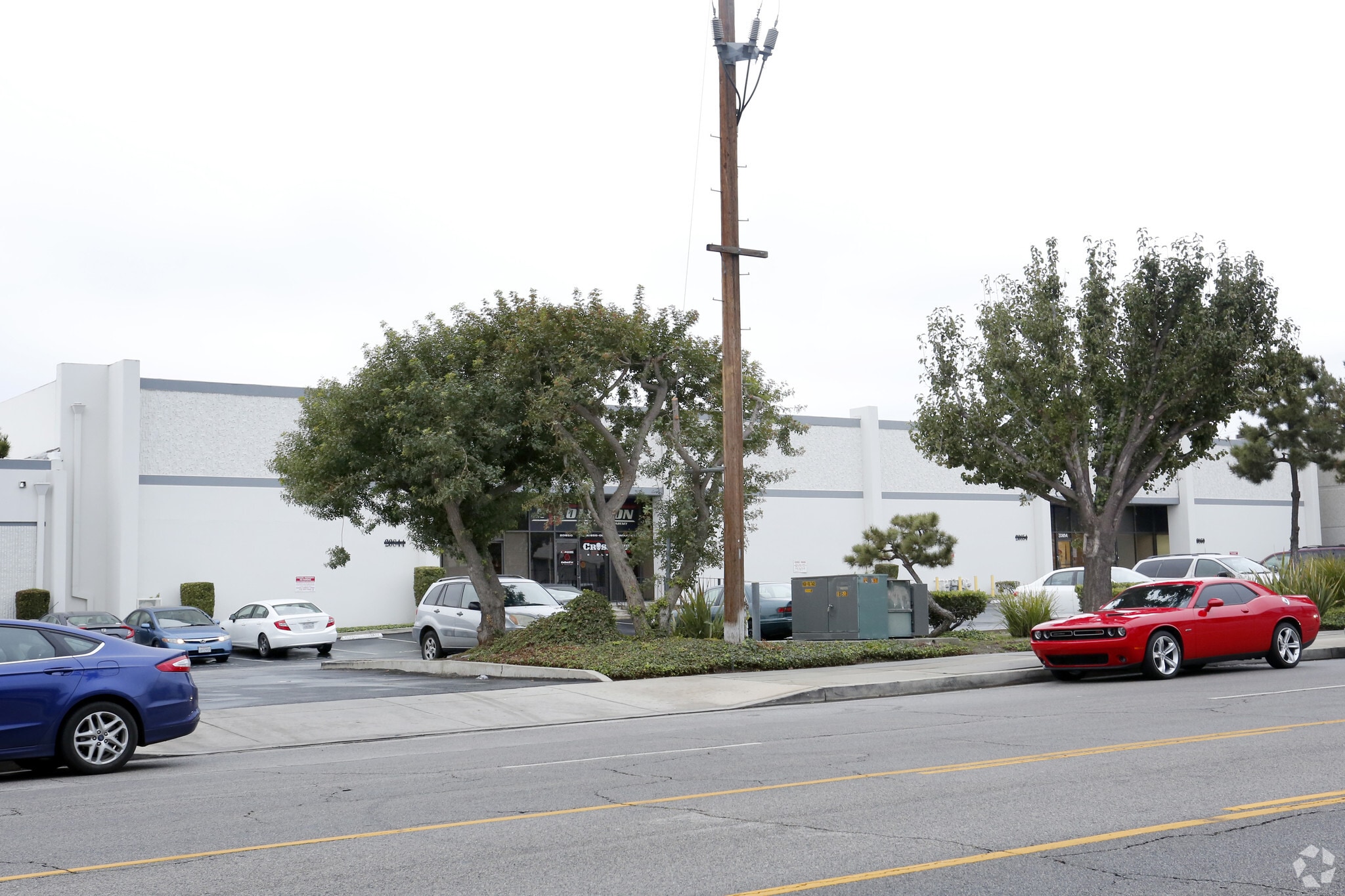 20844-20860 Plummer St, Chatsworth, CA for lease Primary Photo- Image 1 of 8