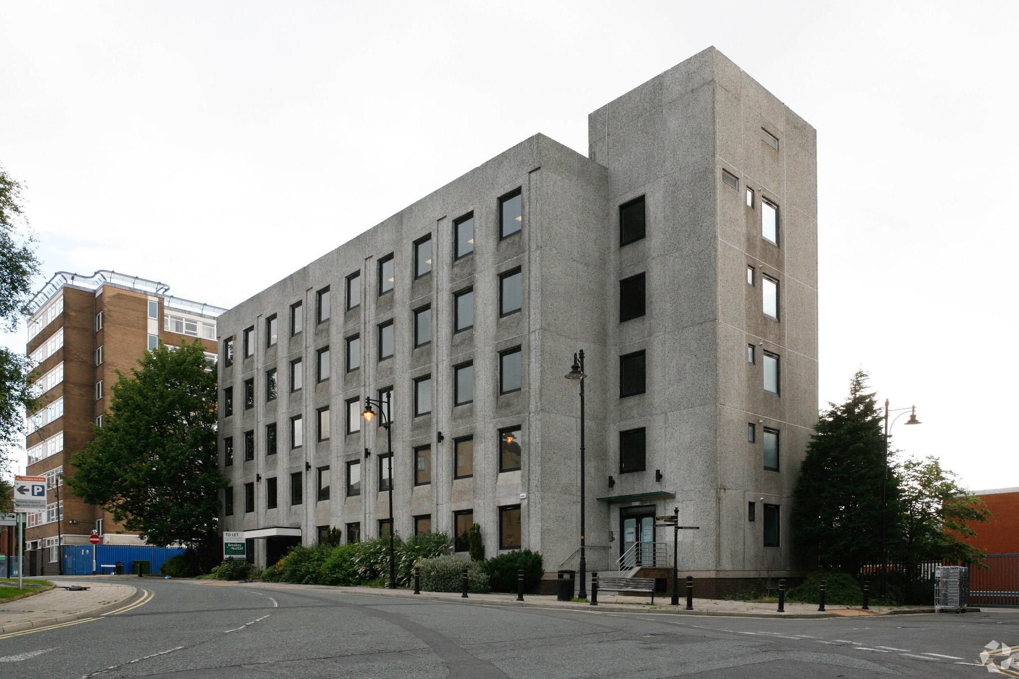 Hobson St, Oldham for sale Primary Photo- Image 1 of 1