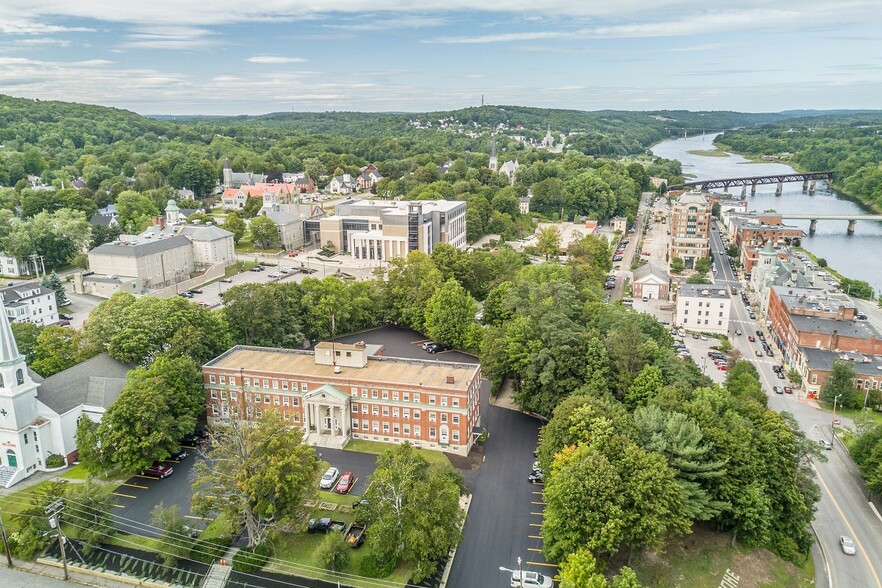 9 Green St, Augusta, ME 04330 - Office for Lease | LoopNet