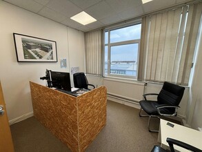 Peterley Rd, Oxford for lease Interior Photo- Image 1 of 2