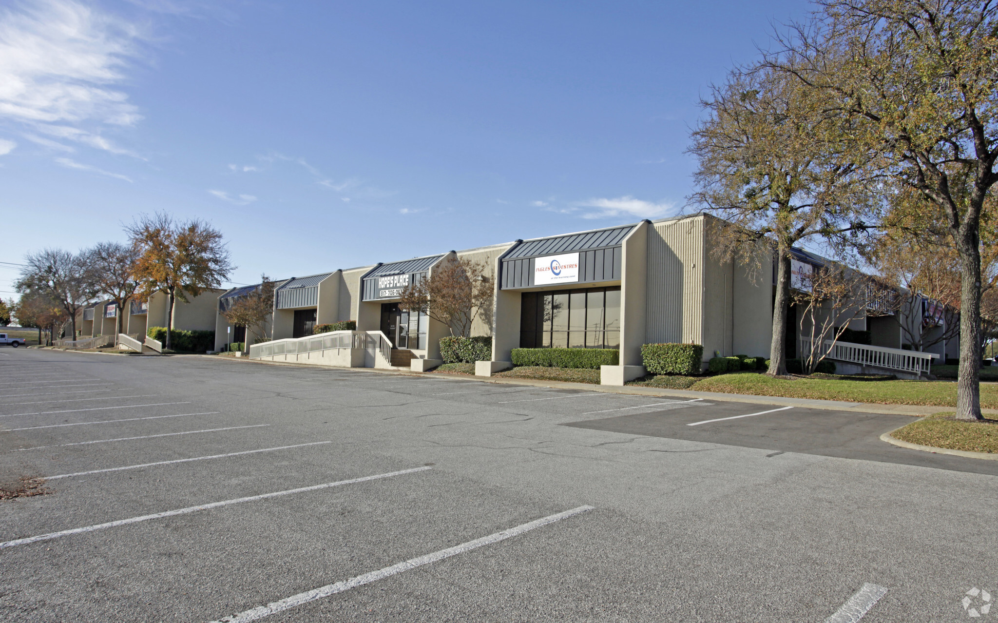 2500 E Randol Mill Rd, Arlington, TX for lease Building Photo- Image 1 of 4