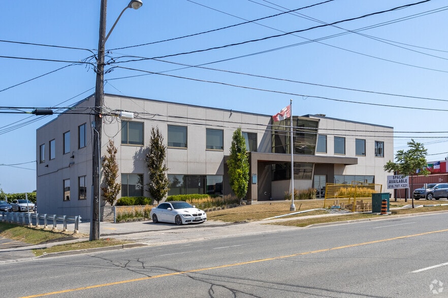 1245 Caledonia Rd, Toronto, ON for sale - Primary Photo - Image 1 of 1