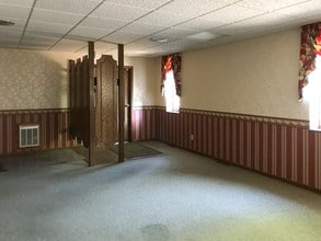 370 Cline Ave, Mansfield, OH for sale Interior Photo- Image 1 of 5