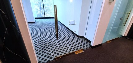 1 Queens Rd, Melbourne for lease Interior Photo- Image 2 of 5