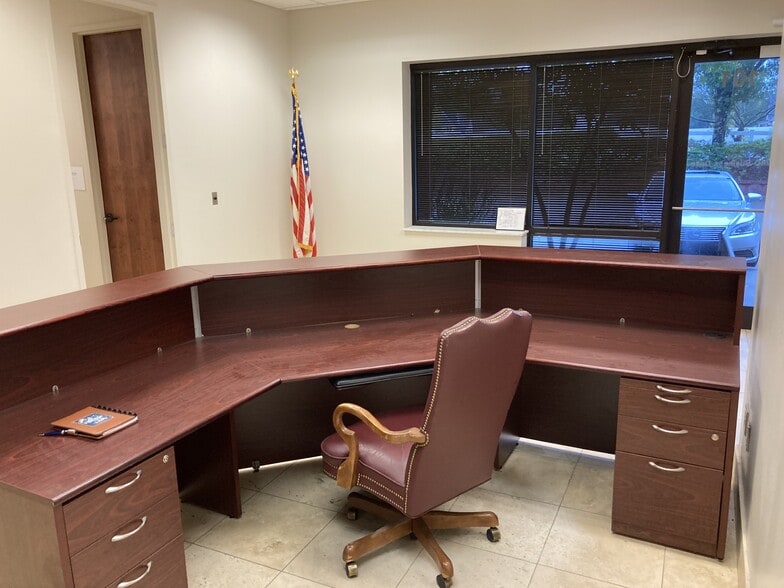 3740 Business Drive, Germantown, TN for lease - Building Photo - Image 2 of 8