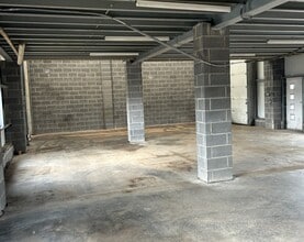 York Rd, York for lease Interior Photo- Image 2 of 2