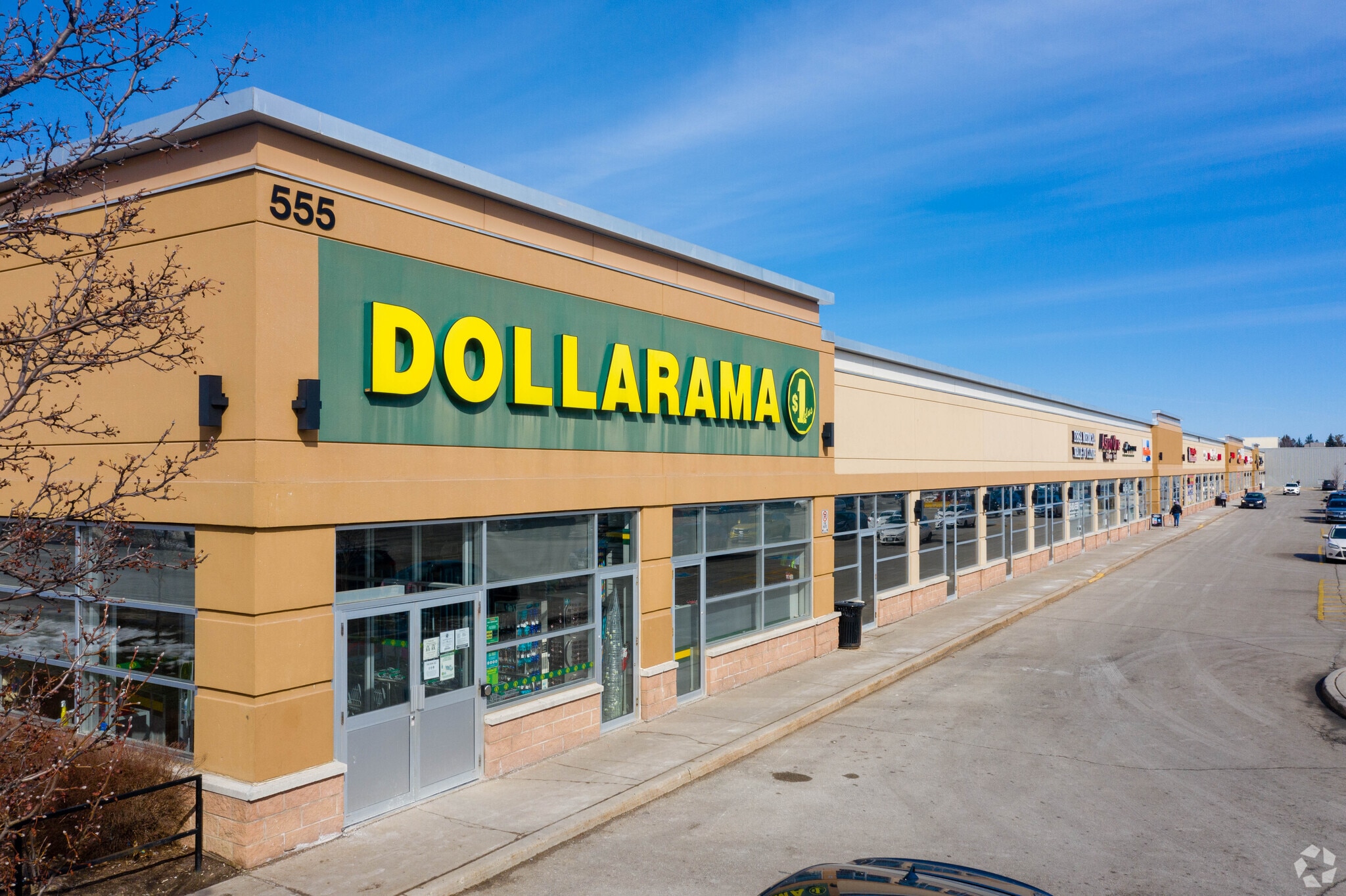 555-563 Essa Rd, Barrie, ON for sale Building Photo- Image 1 of 1