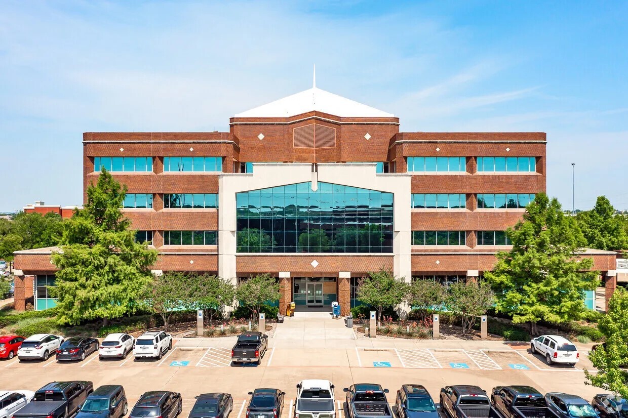 1600 N Redbud Blvd, McKinney, TX for lease Building Photo- Image 1 of 80