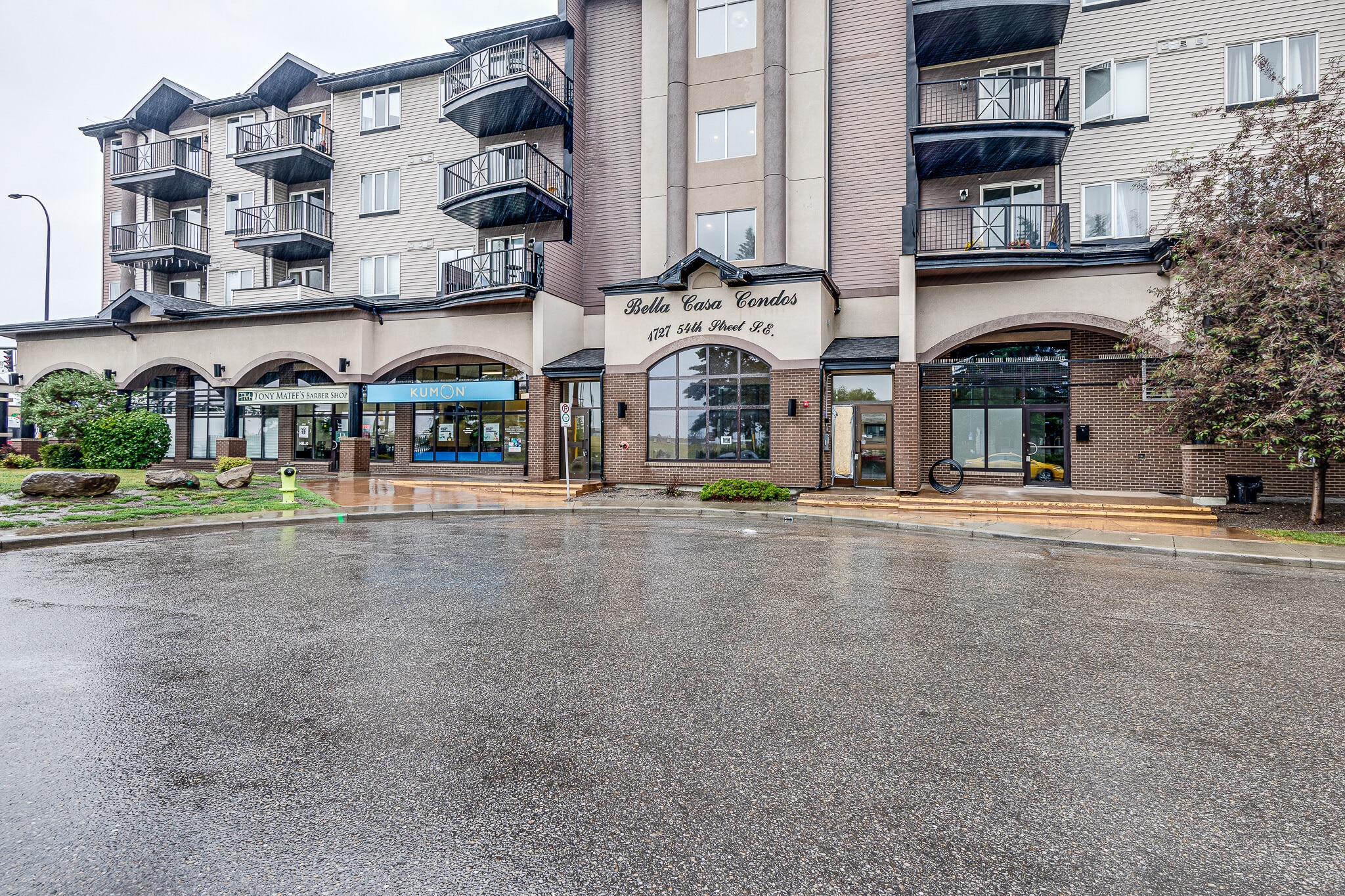 5430 17th Ave SE, Calgary, AB for lease Building Photo- Image 1 of 10