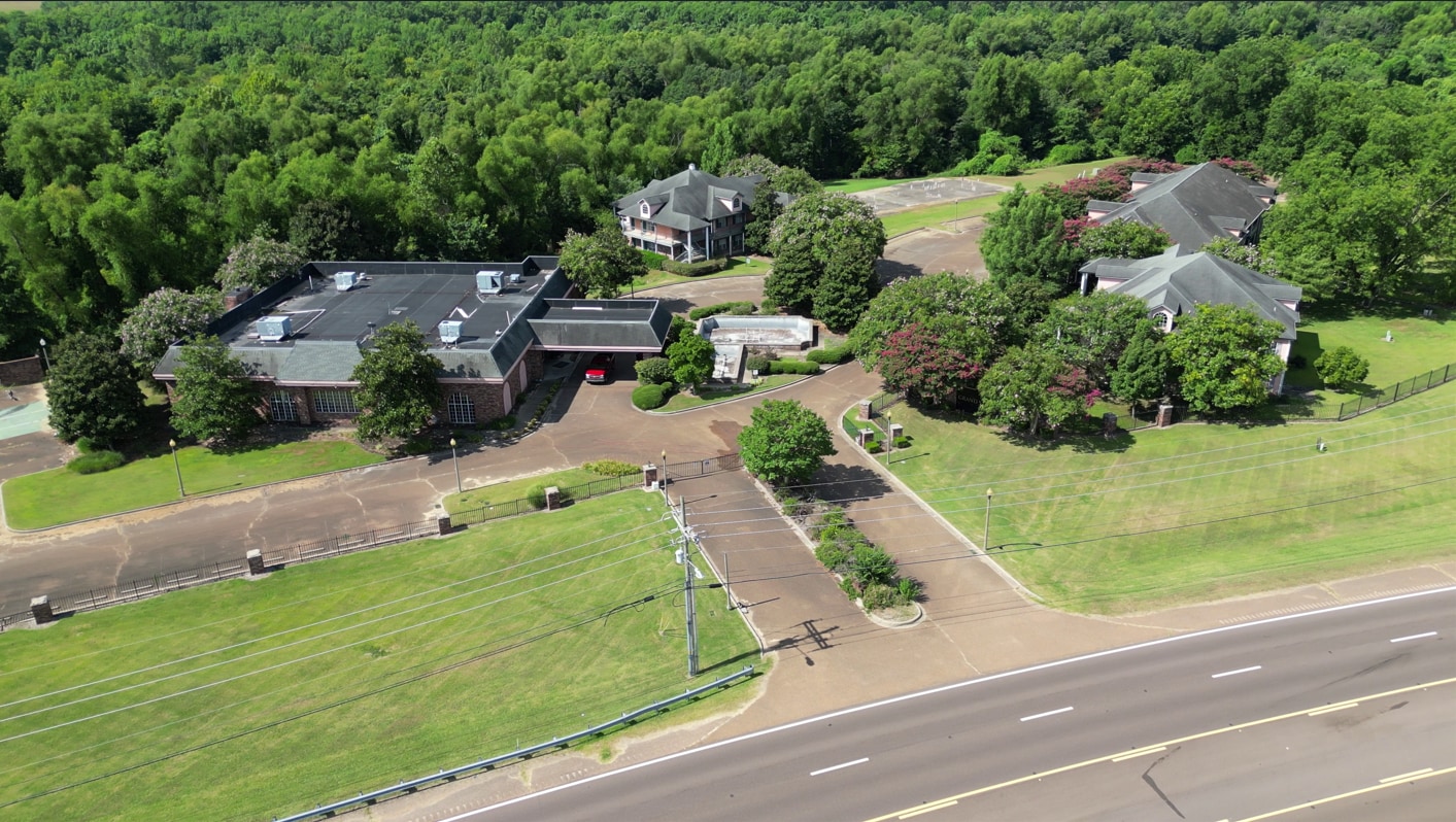 1724 Casino Center Dr, Robinsonville, MS for sale Building Photo- Image 1 of 4