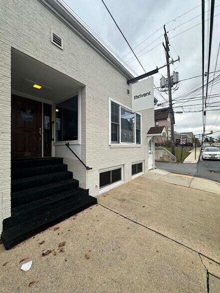 20 Linden Rd, Hershey, PA for sale - Building Photo - Image 1 of 1