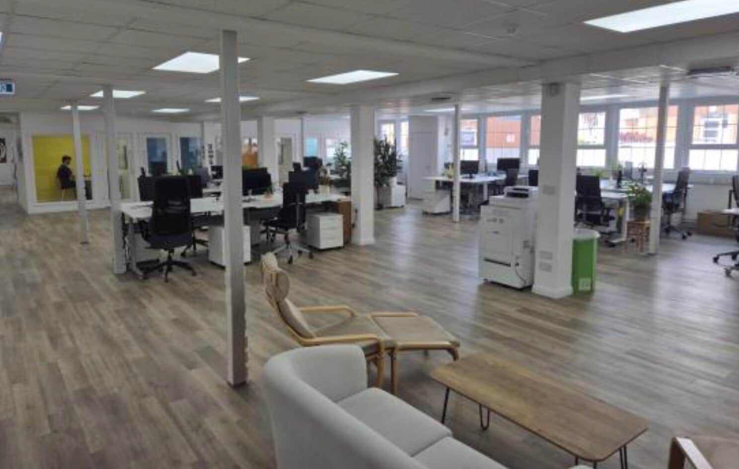 34 Medina Rd, Cowes for lease Interior Photo- Image 1 of 4