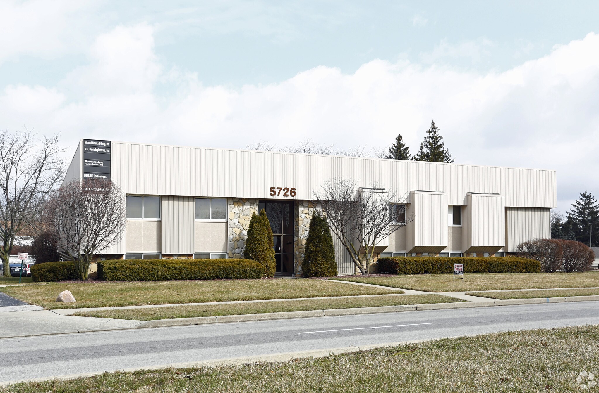 5726 Southwyck Blvd, Toledo, OH for sale Primary Photo- Image 1 of 1