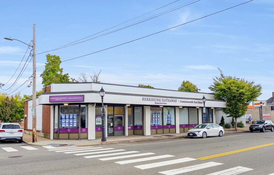 863-867 Main St, Waltham, MA for lease - Building Photo - Image 1 of 23